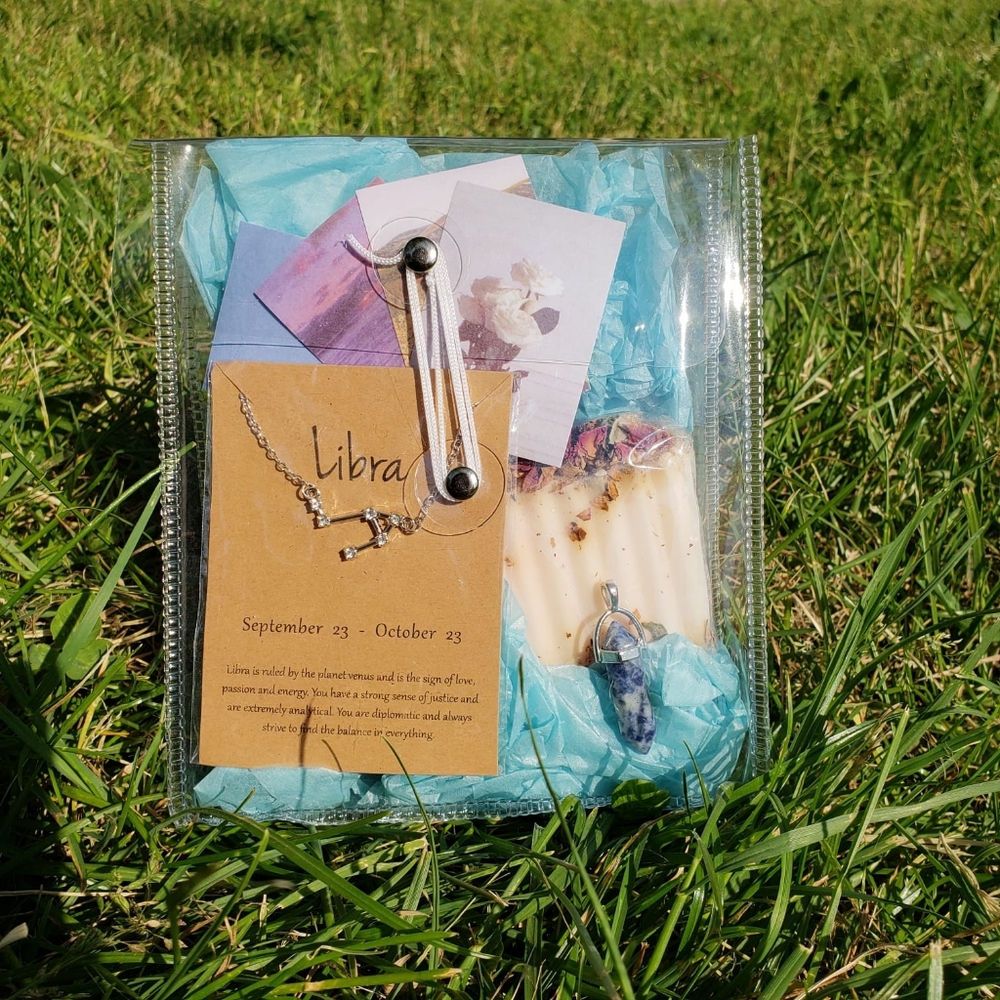 Custom Zodiac Gift bag: